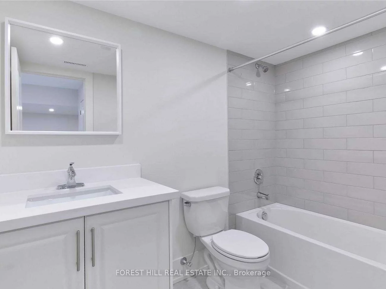 727, Ebony, Lakeview, Mississauga