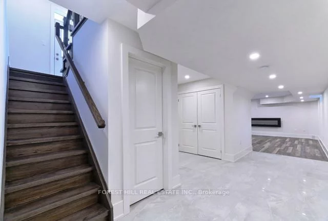 727, Ebony, Lakeview, Mississauga