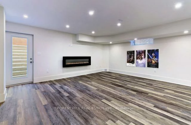 727, Ebony, Lakeview, Mississauga