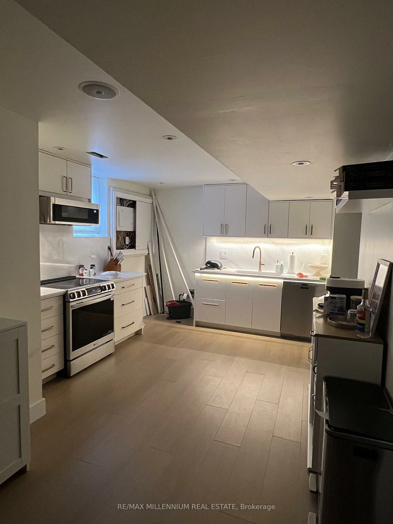 5988, Sidmouth, East Credit, Mississauga