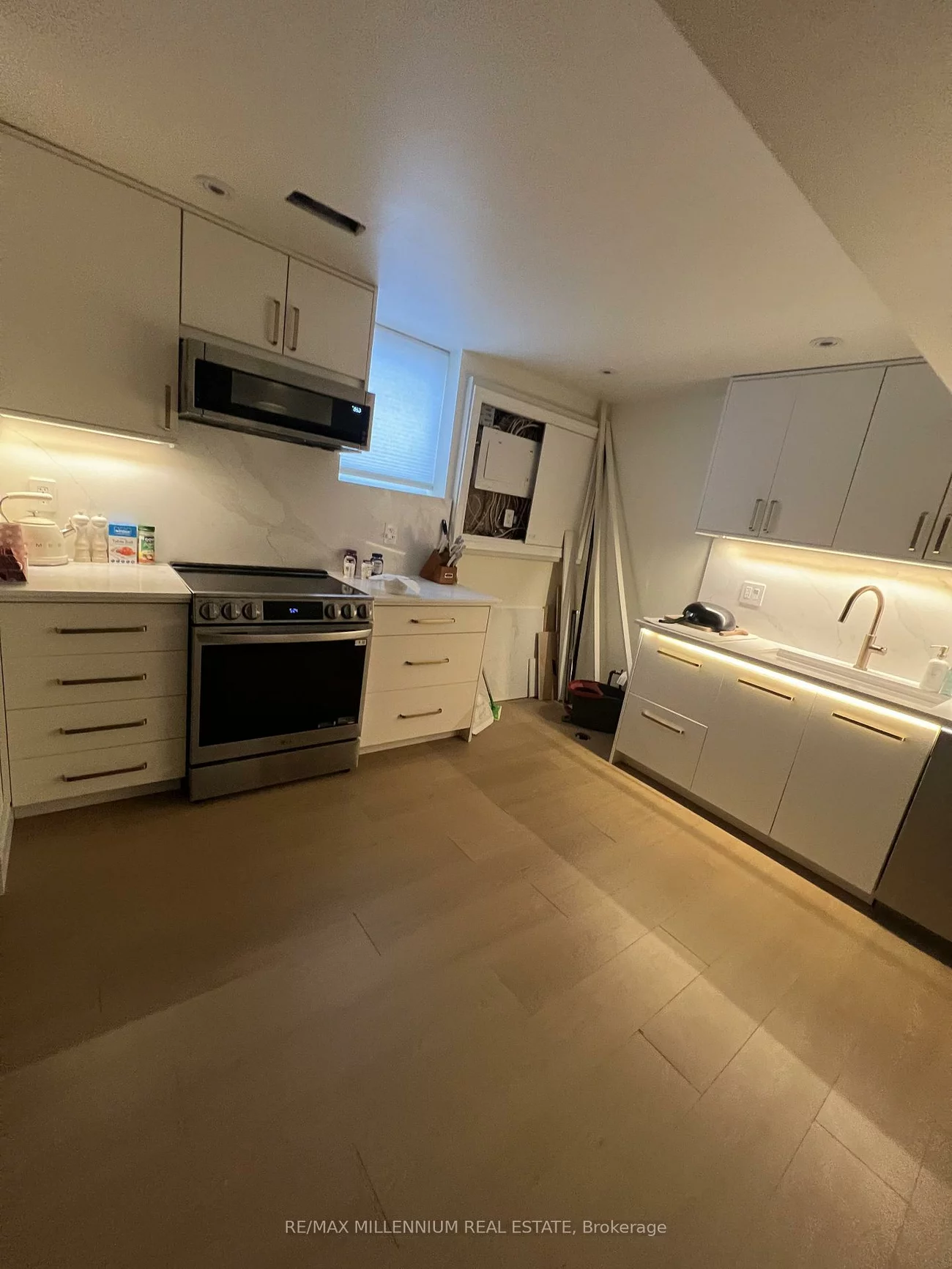 5988, Sidmouth, East Credit, Mississauga
