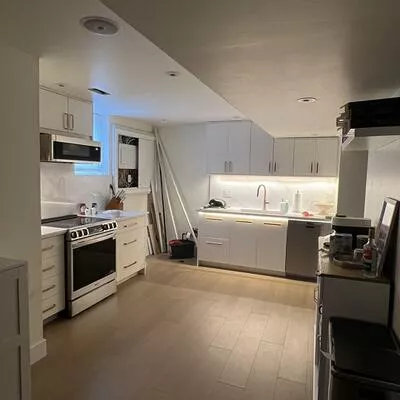 5988, Sidmouth, East Credit, Mississauga