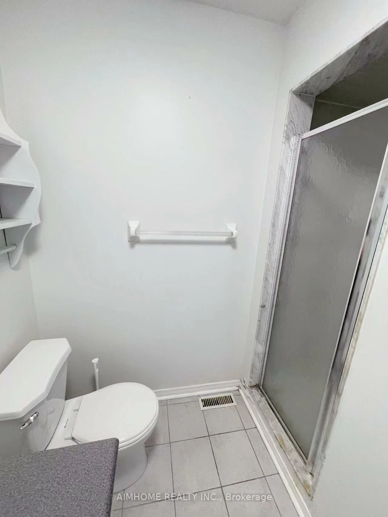6905, Glory, Lisgar, Mississauga