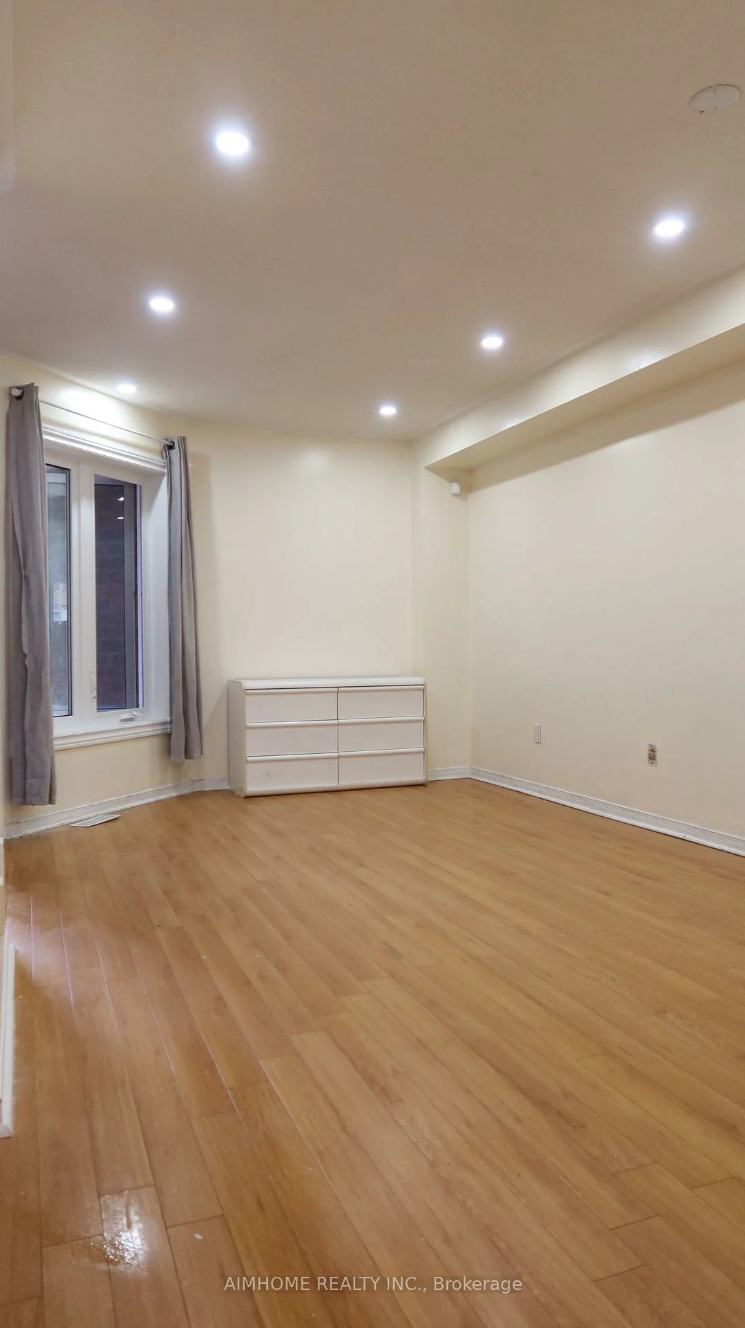 6905, Glory, Lisgar, Mississauga