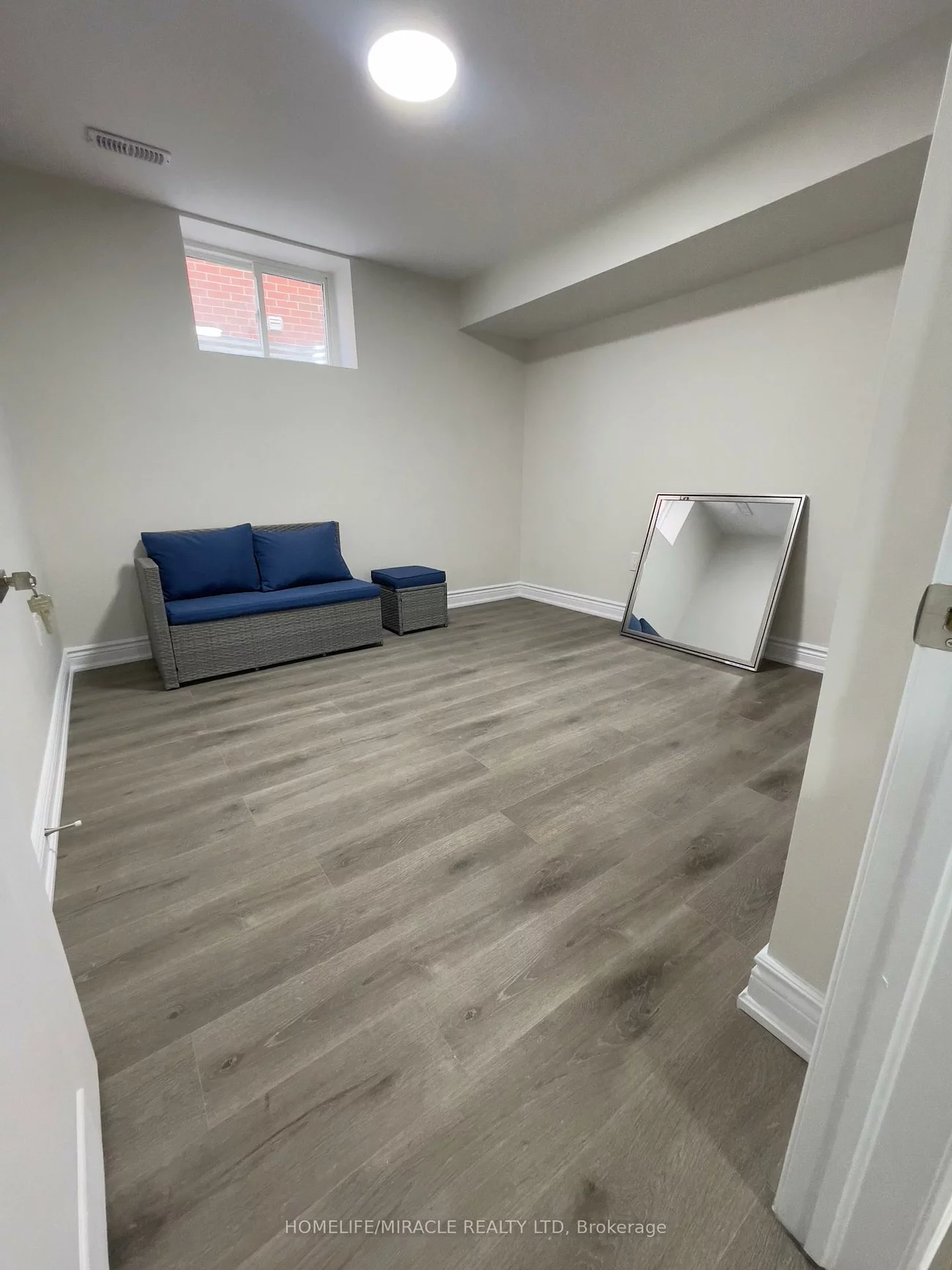 5522, Fleur-De-Lis, Hurontario, Mississauga