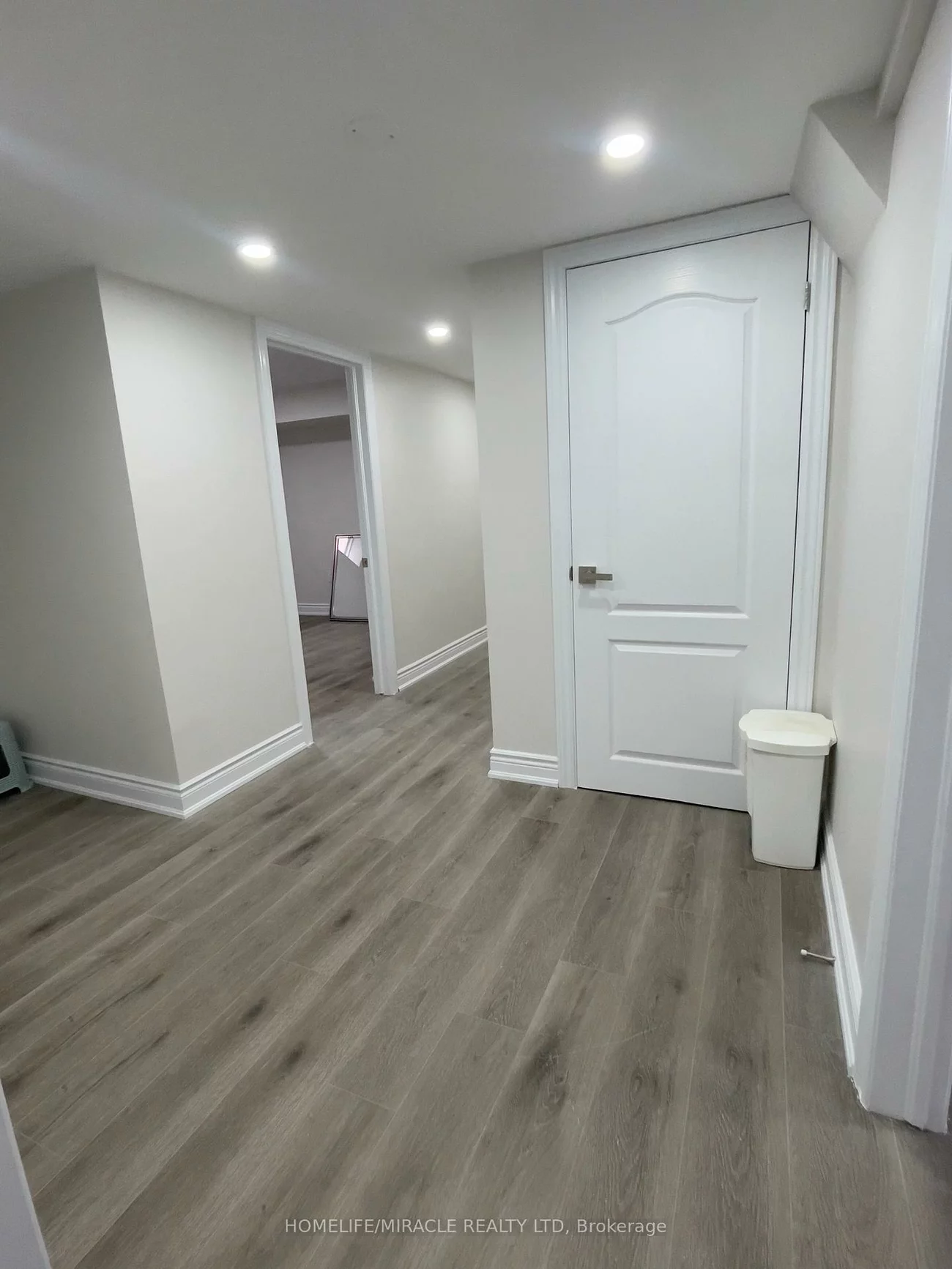 5522, Fleur-De-Lis, Hurontario, Mississauga