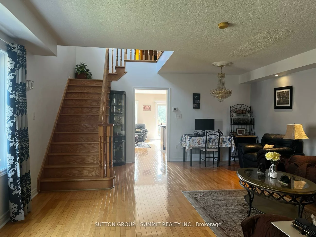 6606, Harmony, Meadowvale Village, Mississauga