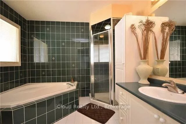 5470, Palmerston, Central Erin Mills, Mississauga