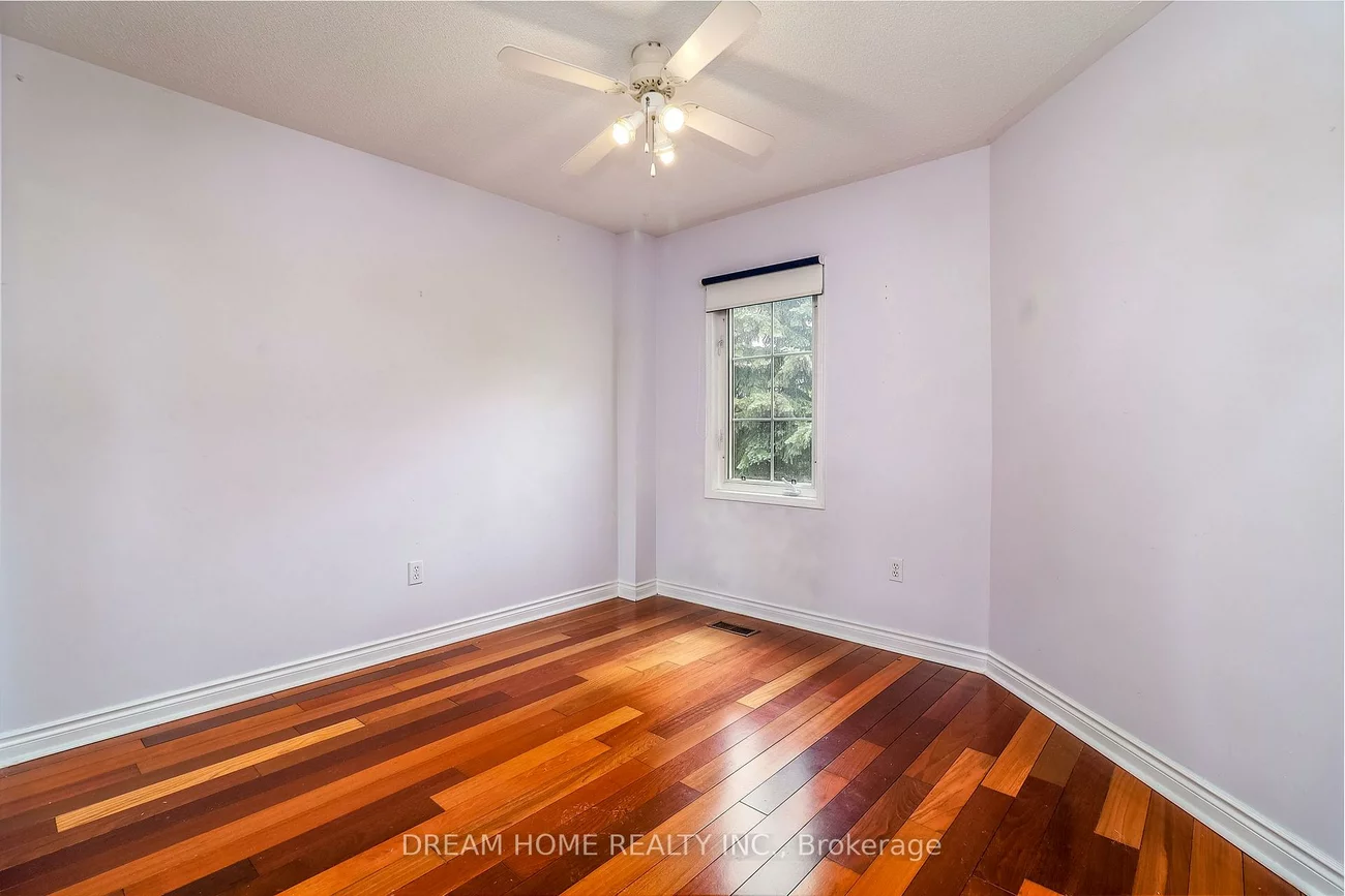 2832, Galleon, Central Erin Mills, Mississauga