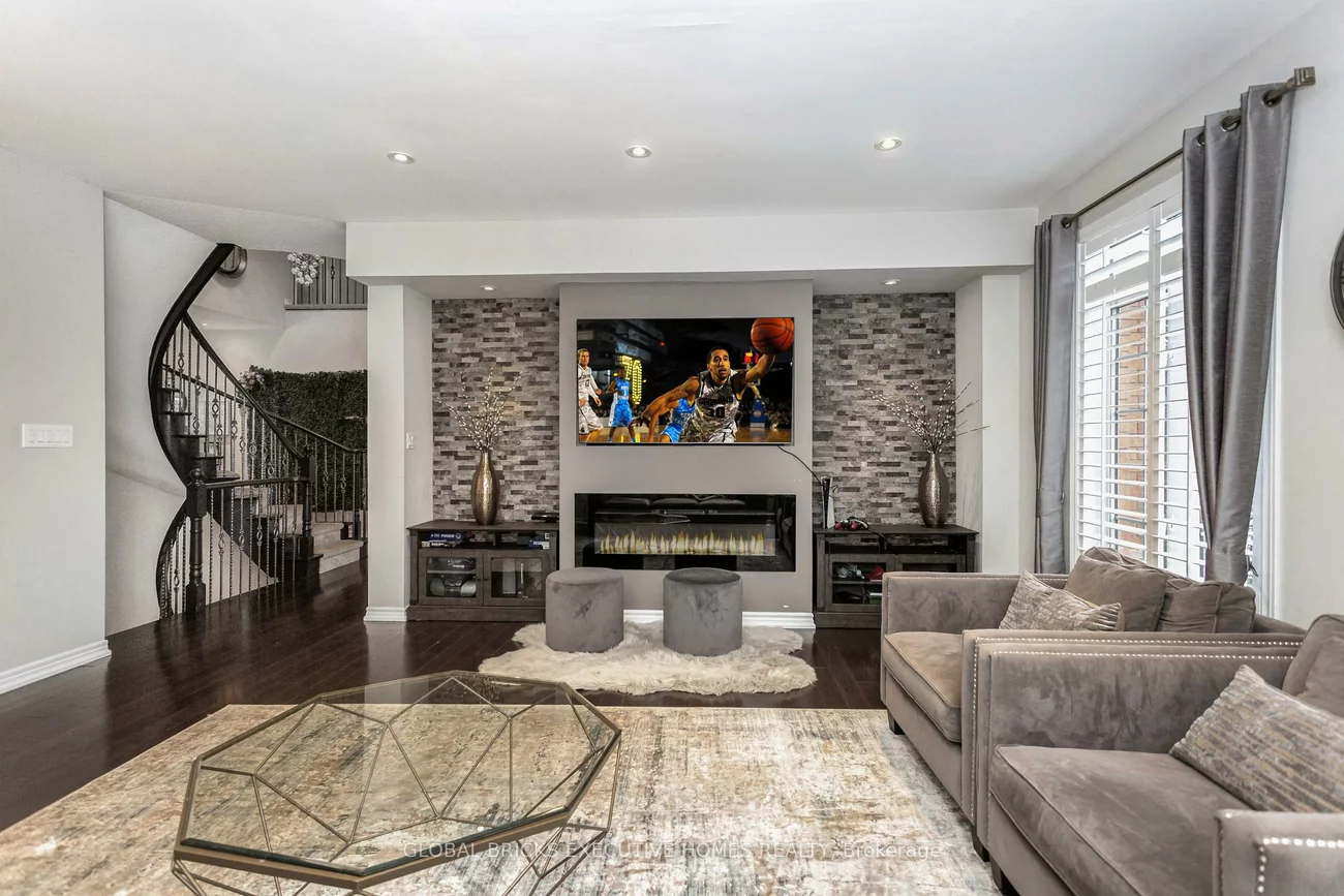 3218, Alpaca, Churchill Meadows, Mississauga