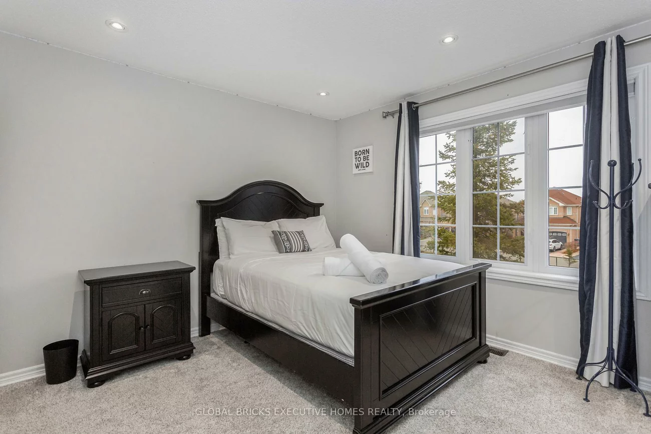 3218, Alpaca, Churchill Meadows, Mississauga