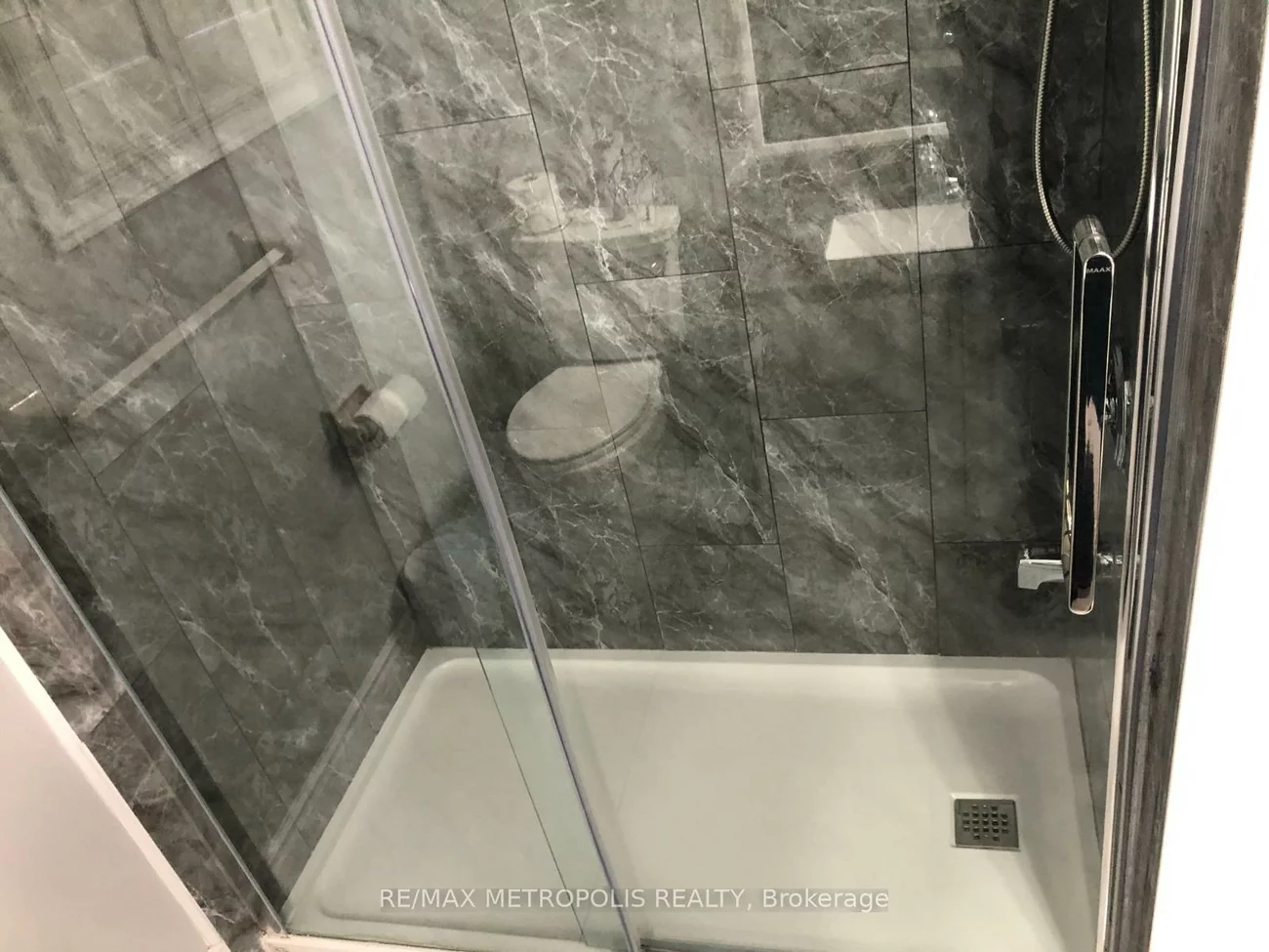 5884, Chorley, Central Erin Mills, Mississauga