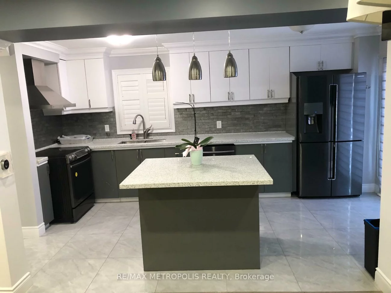 5884, Chorley, Central Erin Mills, Mississauga