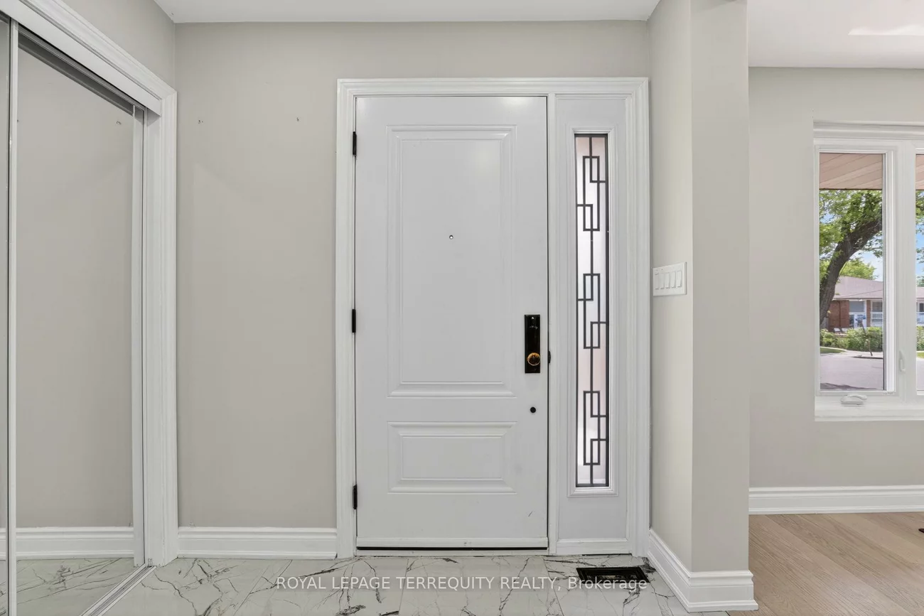 1173, Shadeland, Erindale, Mississauga