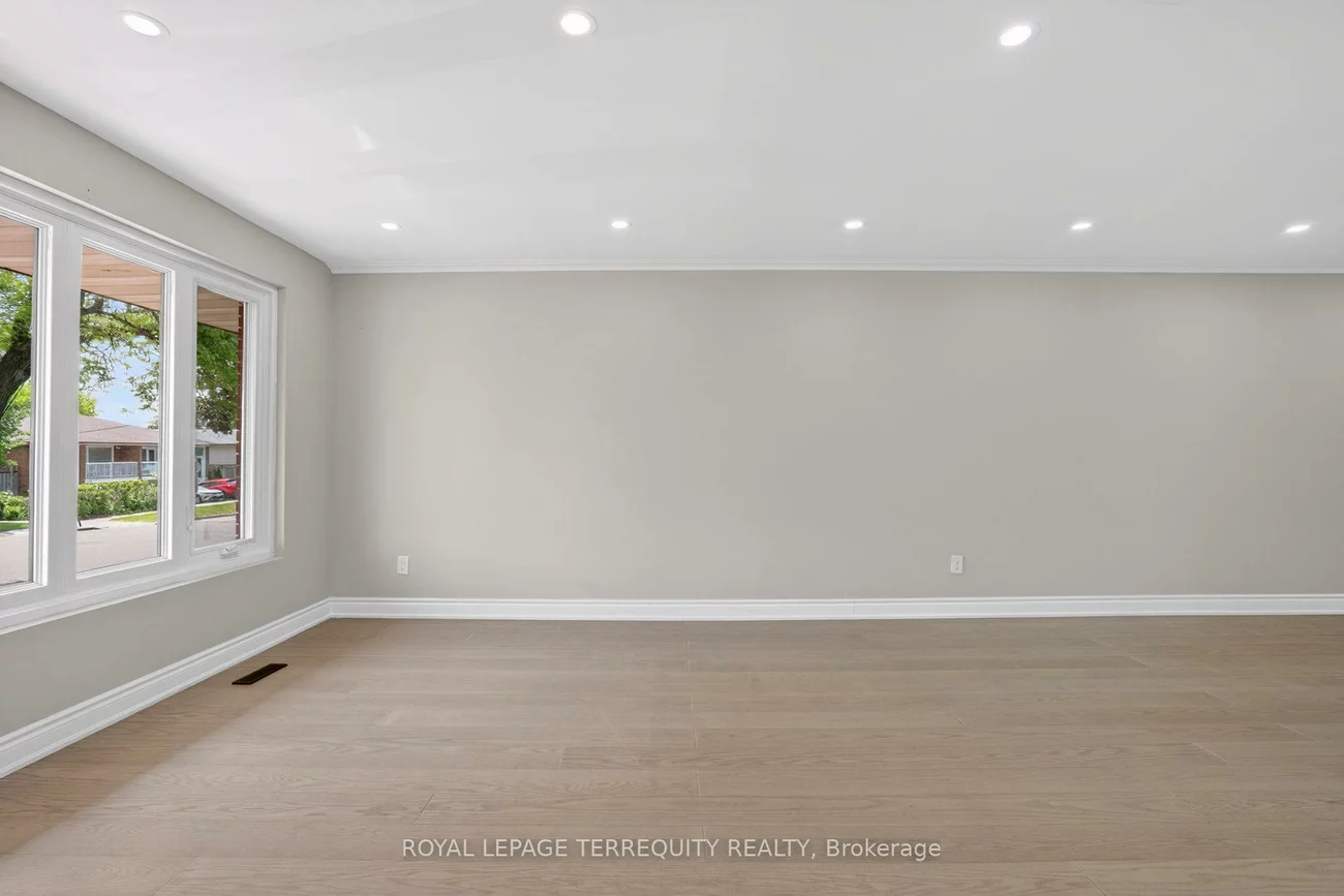 1173, Shadeland, Erindale, Mississauga