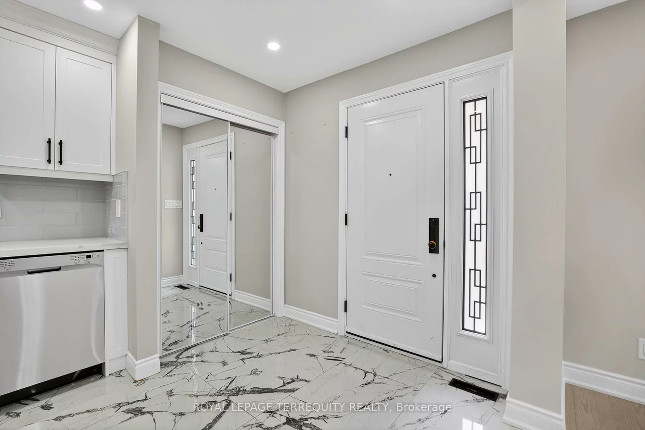 1173, Shadeland, Erindale, Mississauga