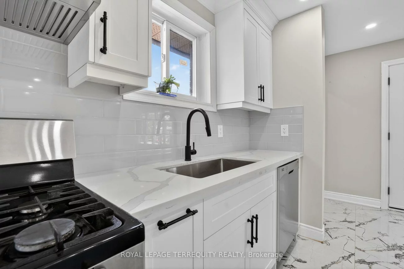 1173, Shadeland, Erindale, Mississauga