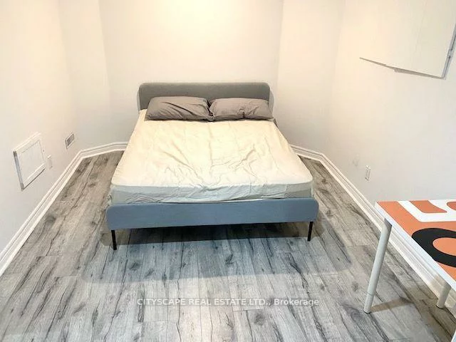 6421, Donway, East Credit, Mississauga