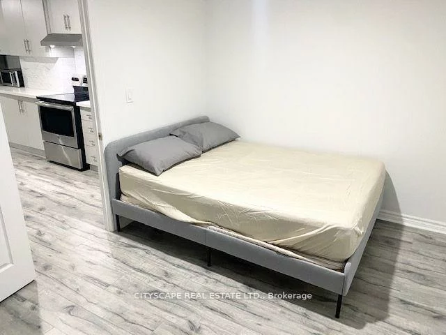 6421, Donway, East Credit, Mississauga