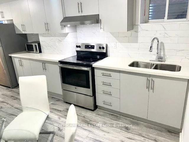 6421, Donway, East Credit, Mississauga