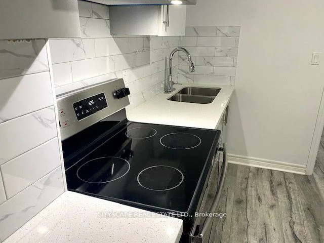 6421, Donway, East Credit, Mississauga
