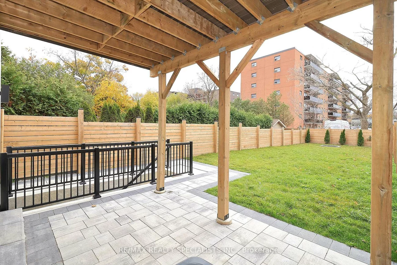 1046, ROOSEVELT, Lakeview, Mississauga