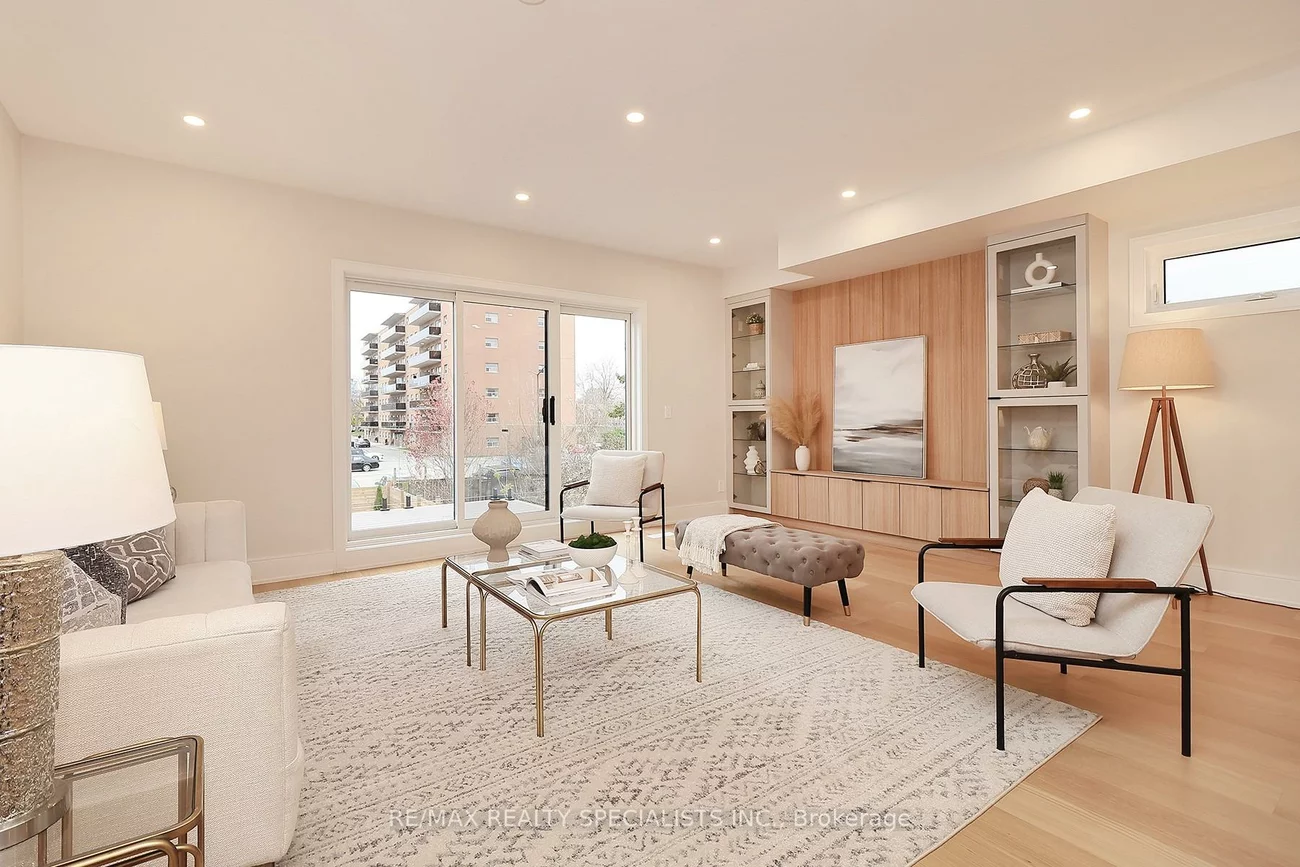 1048, ROOSEVELT, Lakeview, Mississauga