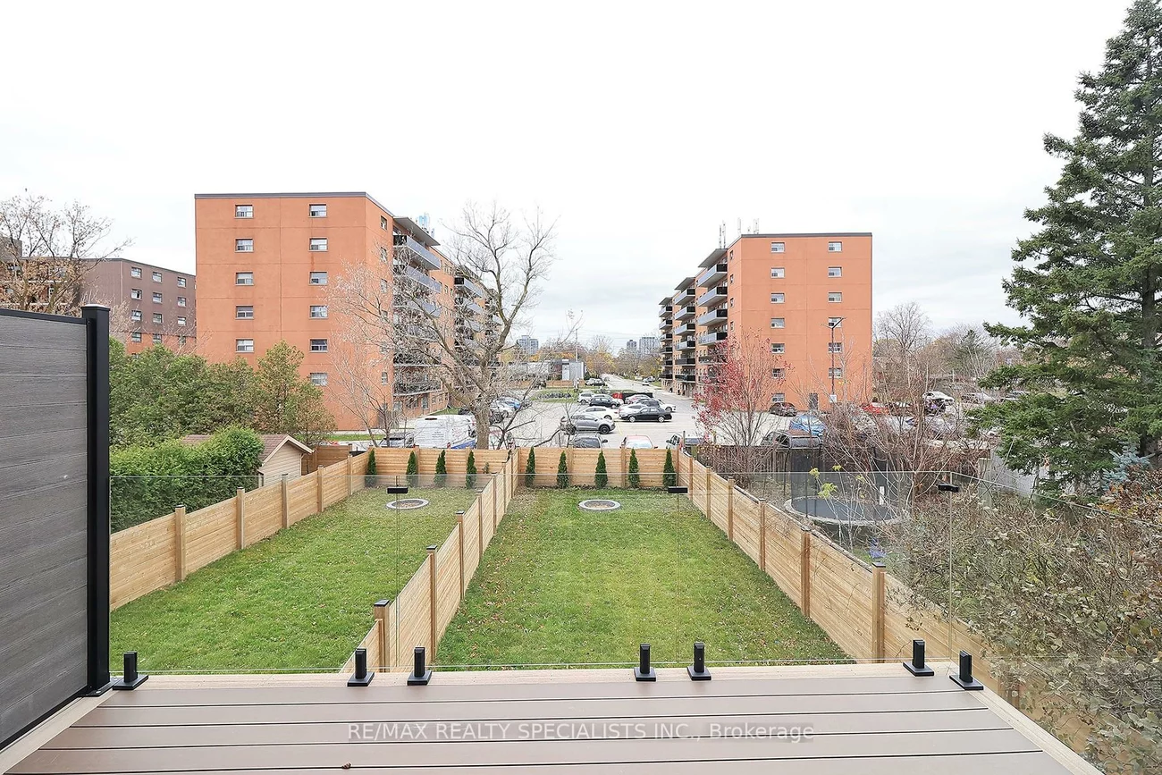 1048, ROOSEVELT, Lakeview, Mississauga