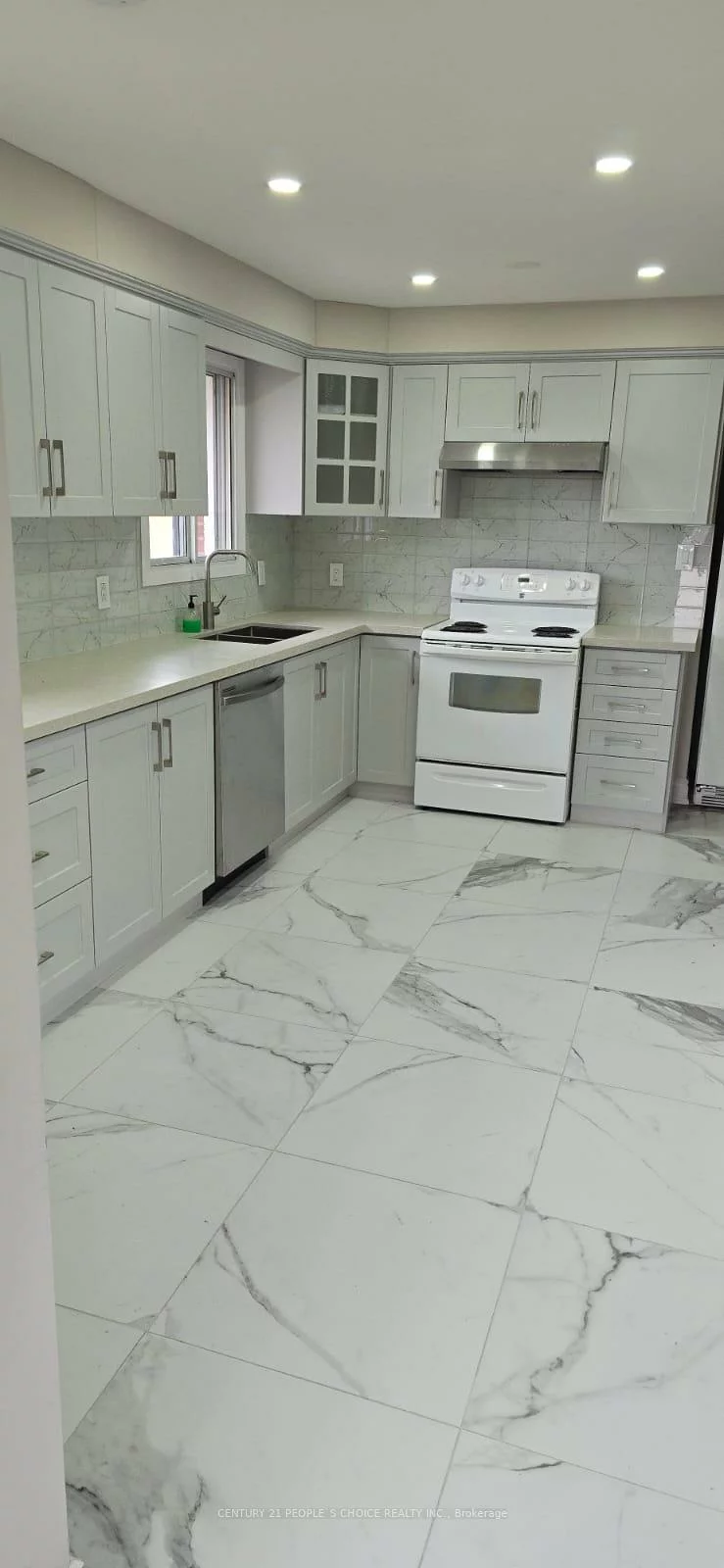 1145, Shadeland, Erindale, Mississauga
