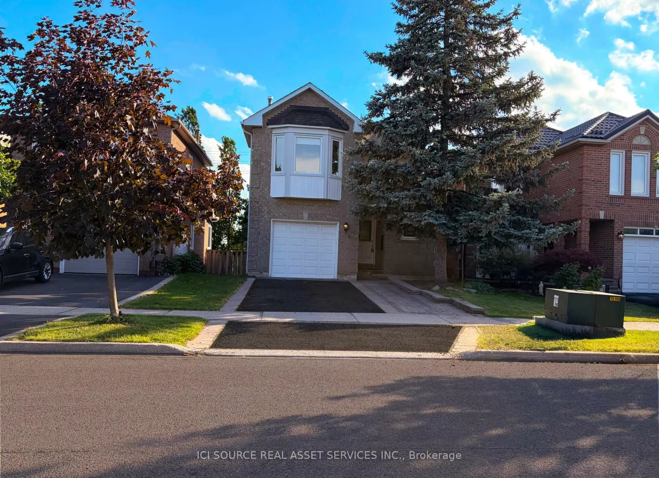 7176, Harding, Meadowvale, Mississauga