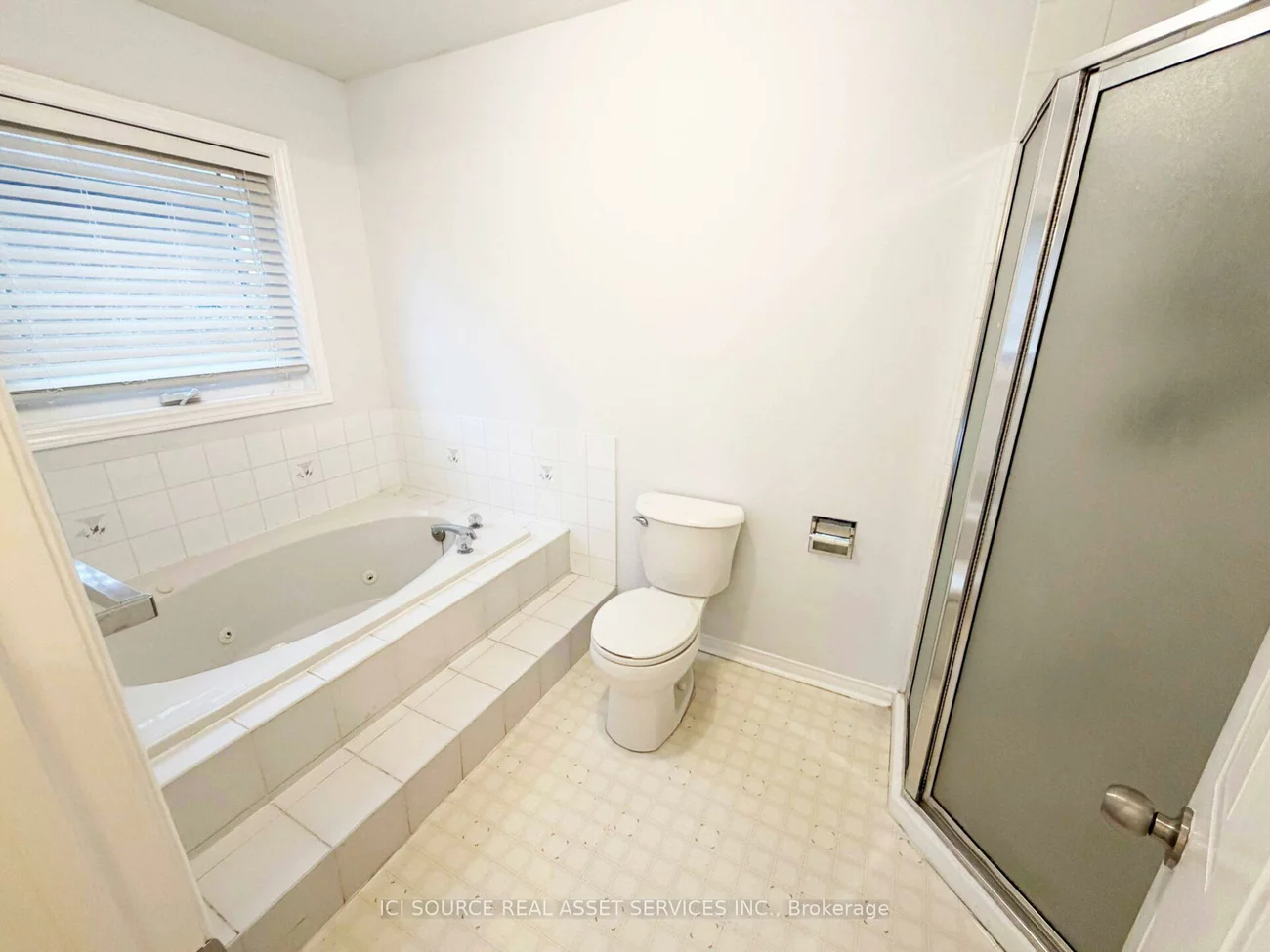 7176, Harding, Meadowvale, Mississauga