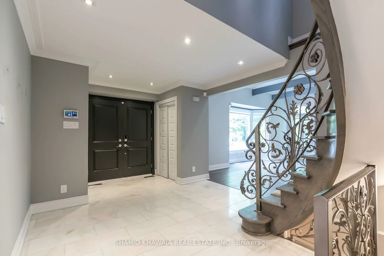 1590, Yew, Sheridan, Mississauga