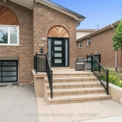 2793, Lindholm, Central Erin Mills, Mississauga