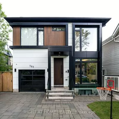 585, Montbeck, Lakeview, Mississauga
