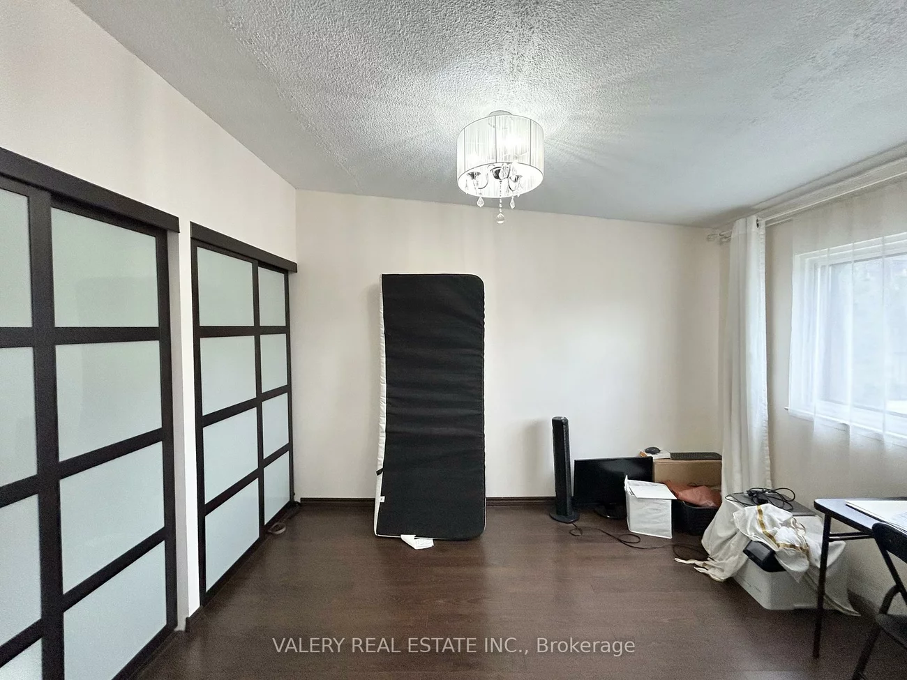 180, Mississauga Valley, Mississauga Valleys, Mississauga