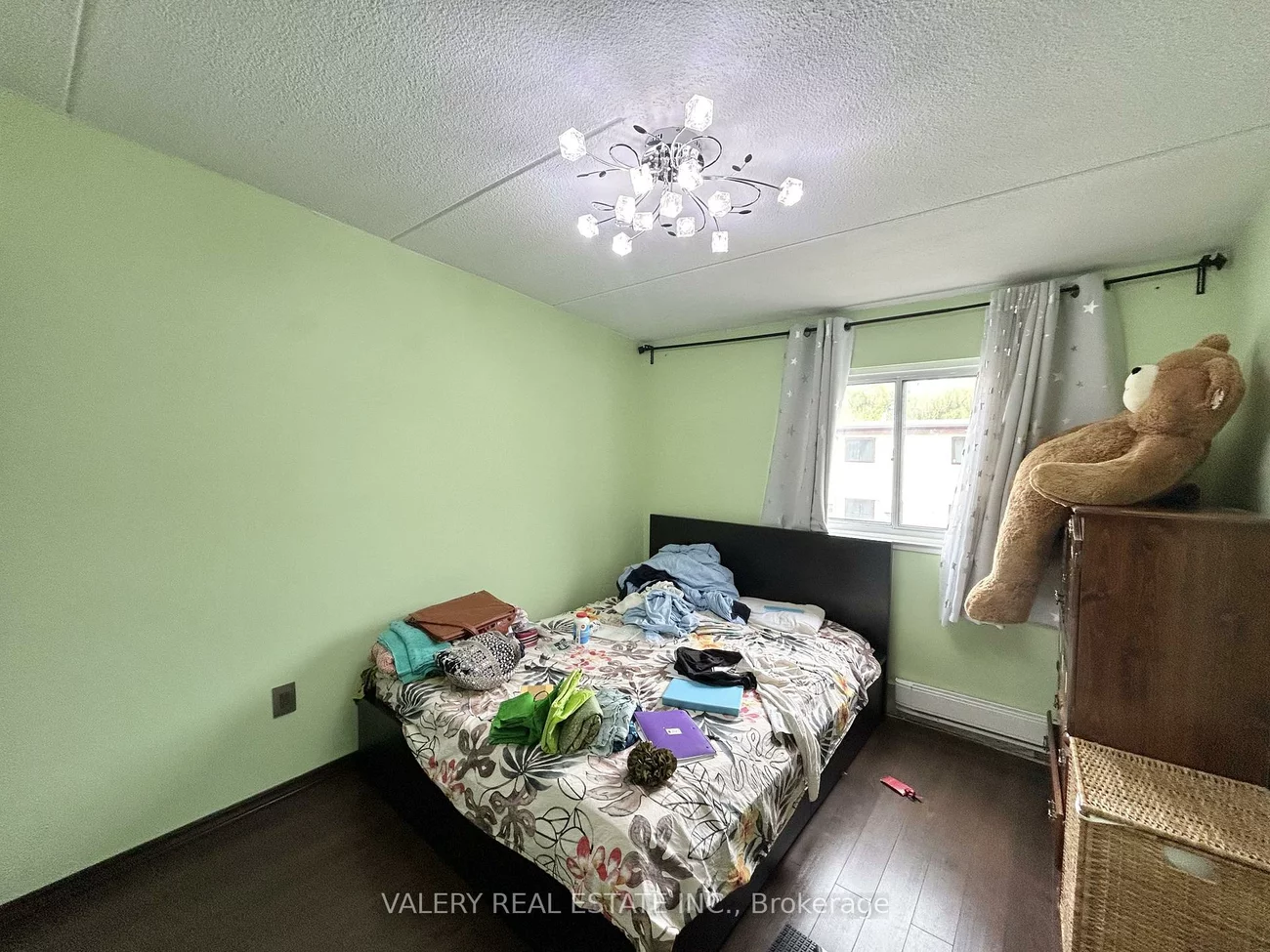180, Mississauga Valley, Mississauga Valleys, Mississauga