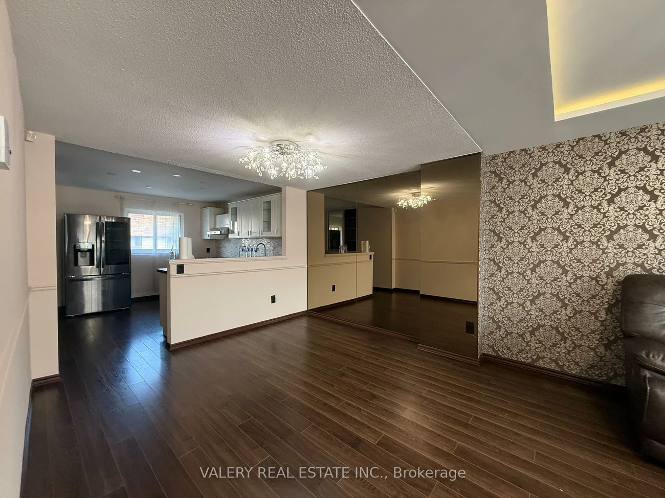 180, Mississauga Valley, Mississauga Valleys, Mississauga