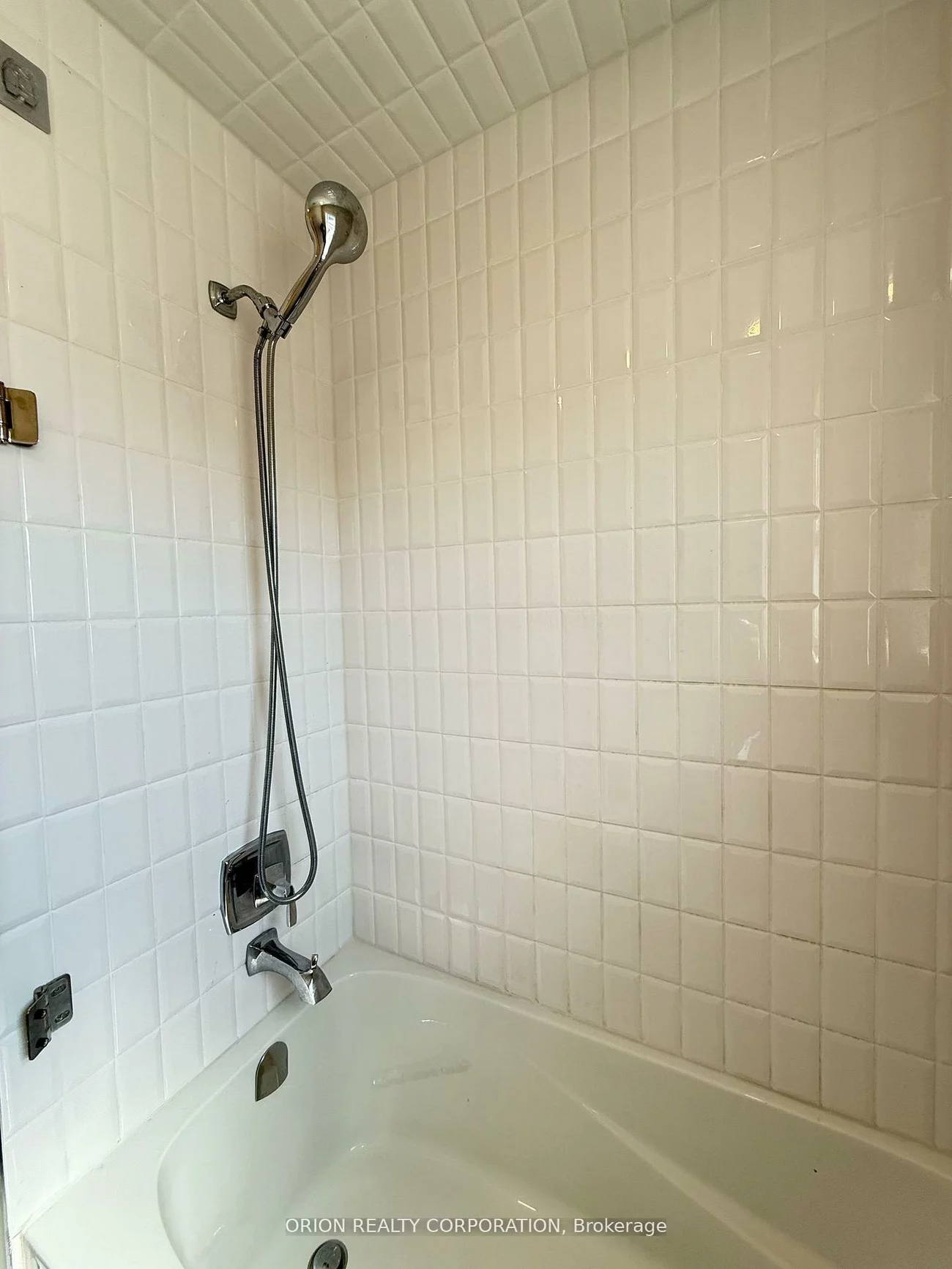 1016, Haig, Lakeview, Mississauga