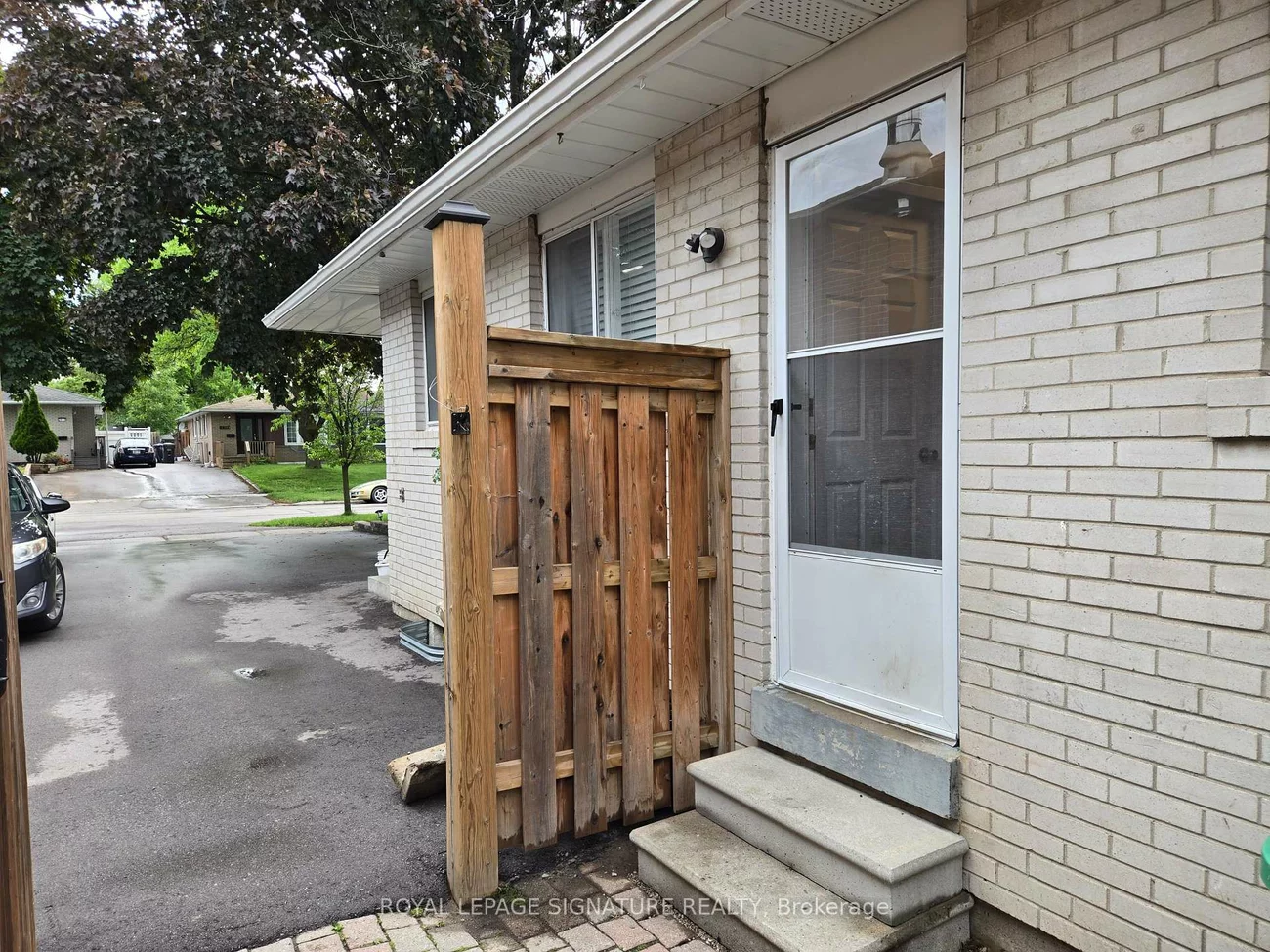 2026, Fontwell, Clarkson, Mississauga
