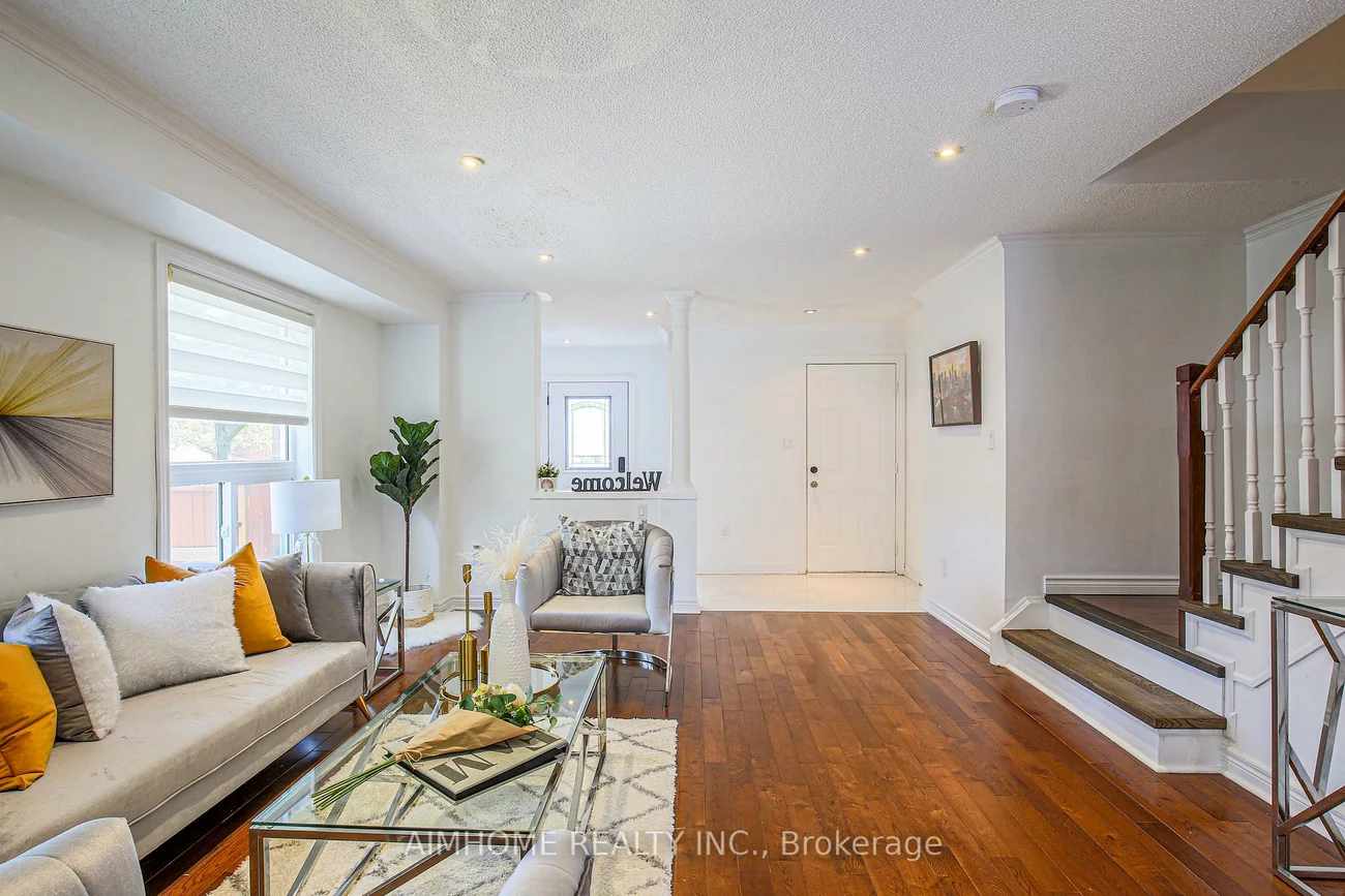 6401, Saratoga, Lisgar, Mississauga