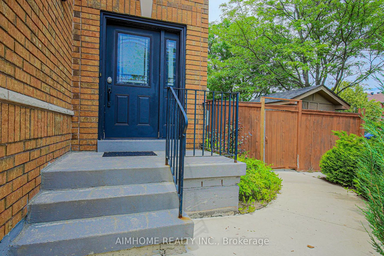 6401, Saratoga, Lisgar, Mississauga