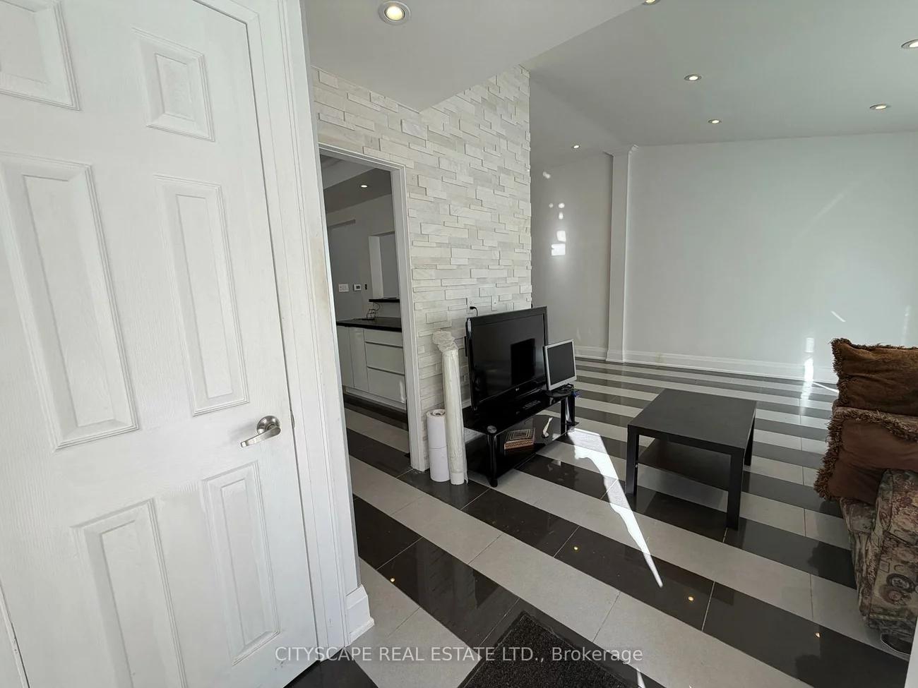 135, Bonham, Streetsville, Mississauga