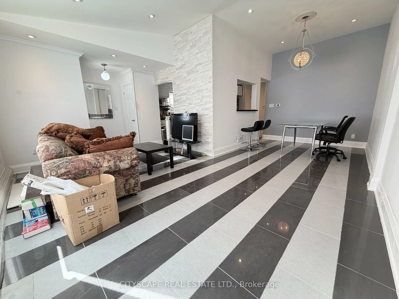 135, Bonham, Streetsville, Mississauga