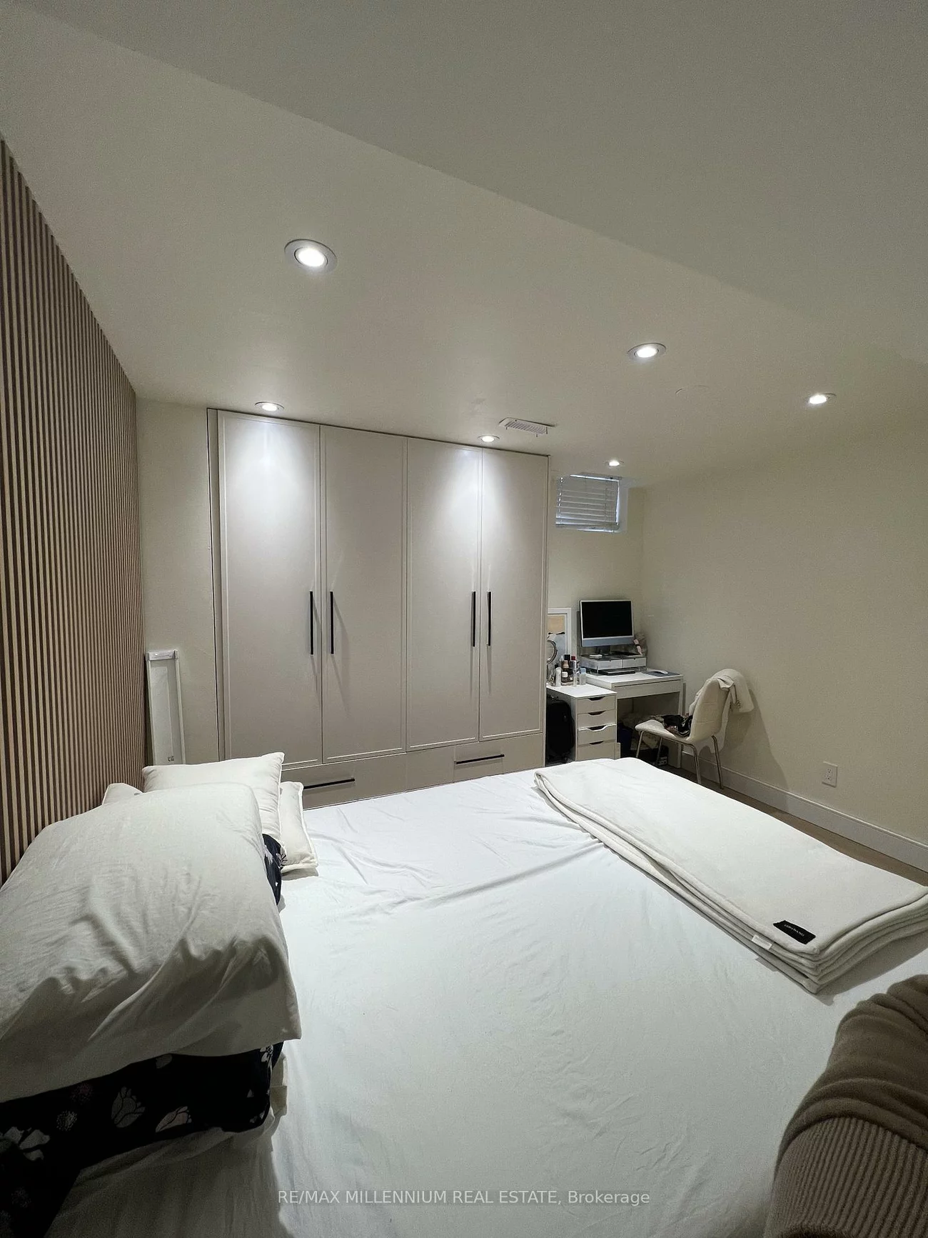 5988, Sidmouth, East Credit, Mississauga