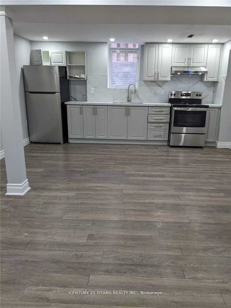 1561, Astrella, East Credit, Mississauga