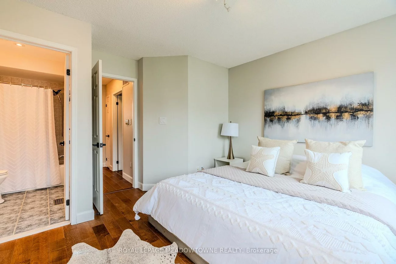 3206, Apricot, Lisgar, Mississauga