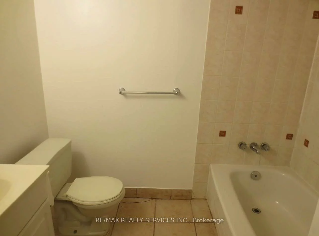 3311, Pilcom, Fairview, Mississauga