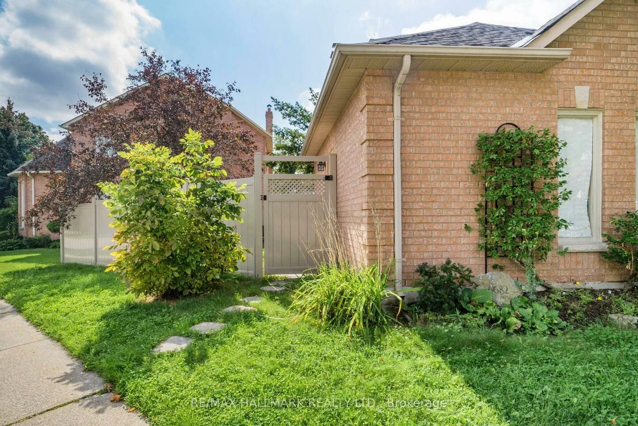 6682, Snow Goose, Lisgar, Mississauga