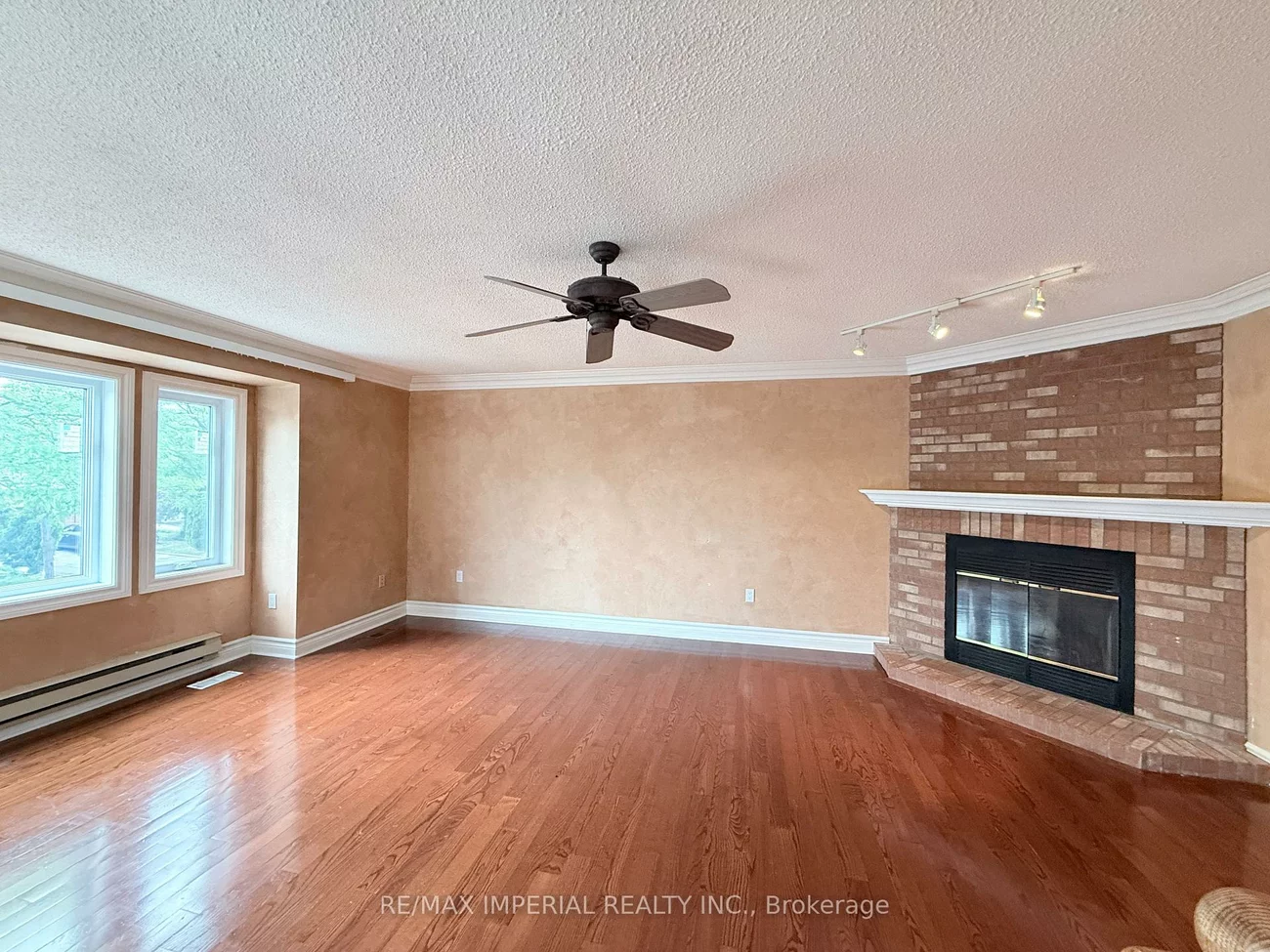 5735, Tayside, Central Erin Mills, Mississauga