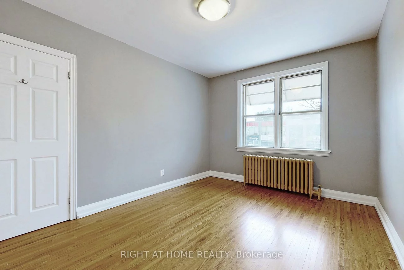 255, Lakeshore, Port Credit, Mississauga
